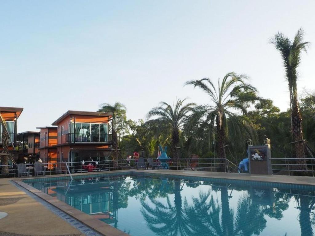 קו לנטה Oyo 755 Rattana Resort מראה חיצוני תמונה
