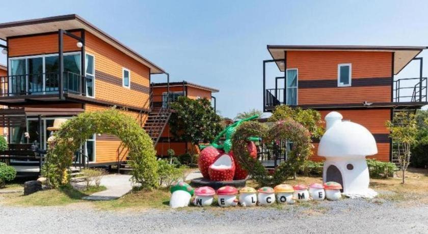 קו לנטה Oyo 755 Rattana Resort מראה חיצוני תמונה