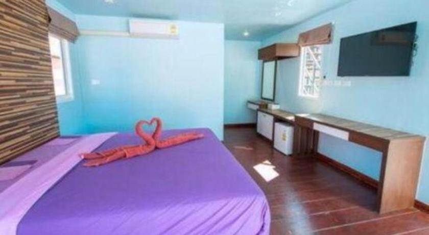 קו לנטה Oyo 755 Rattana Resort מראה חיצוני תמונה