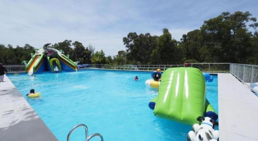 קו לנטה Oyo 755 Rattana Resort מראה חיצוני תמונה