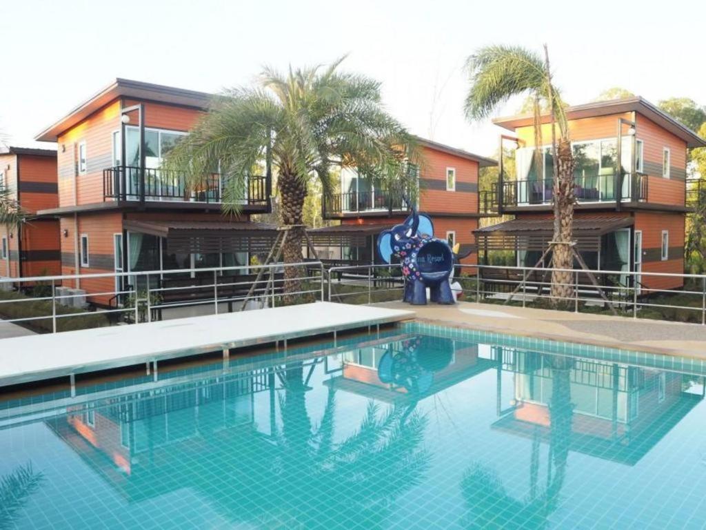 קו לנטה Oyo 755 Rattana Resort מראה חיצוני תמונה