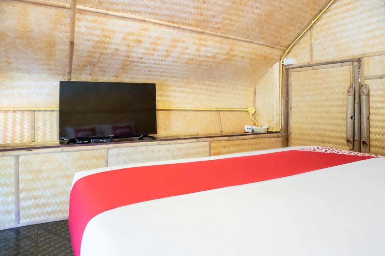 קו לנטה Oyo 755 Rattana Resort מראה חיצוני תמונה
