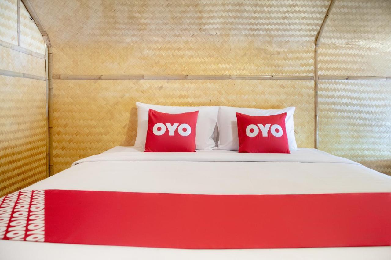 קו לנטה Oyo 755 Rattana Resort מראה חיצוני תמונה