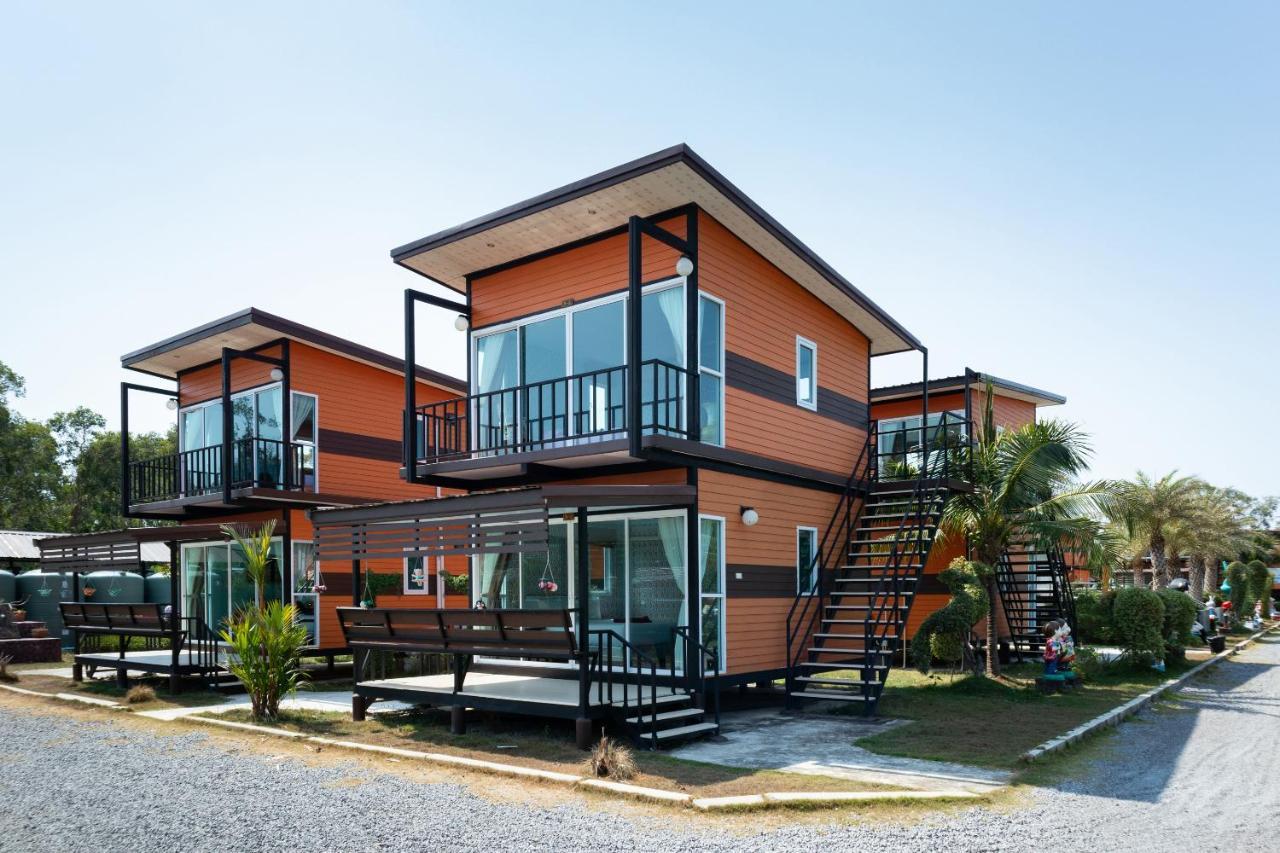 קו לנטה Oyo 755 Rattana Resort מראה חיצוני תמונה